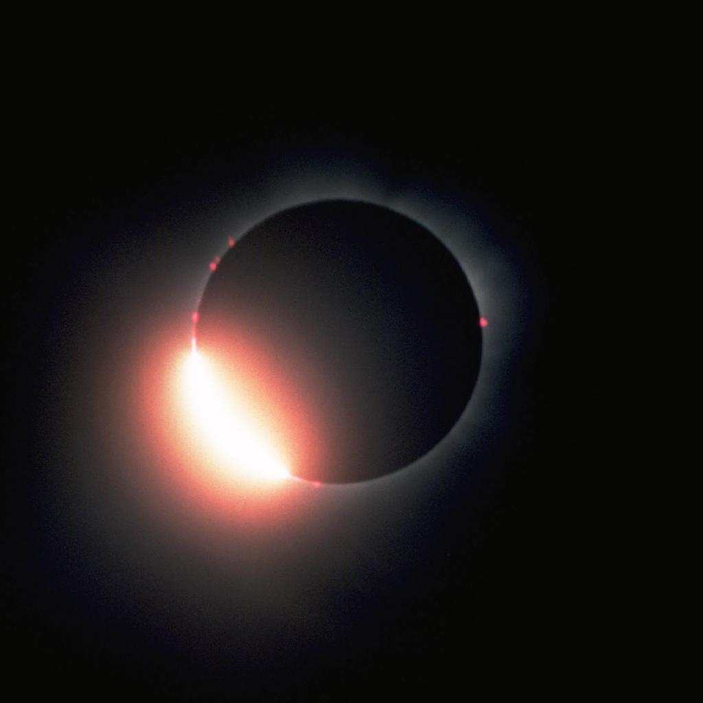 Large eclipse image: Slide 36