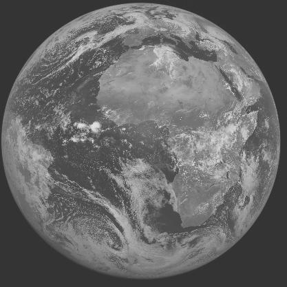 Meteosat-7 imagery for 2005-04-28 12:00 UTC Copyright  2005 EUMETSAT