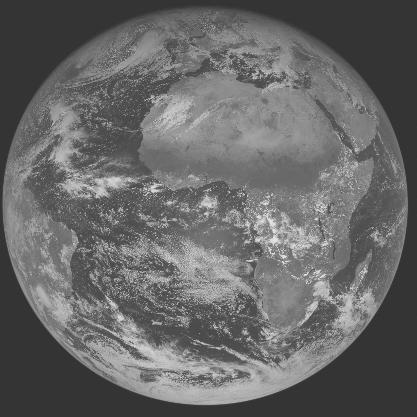 Meteosat-7 imagery for 2005-11-17 12:00 UTC Copyright  2005 EUMETSAT